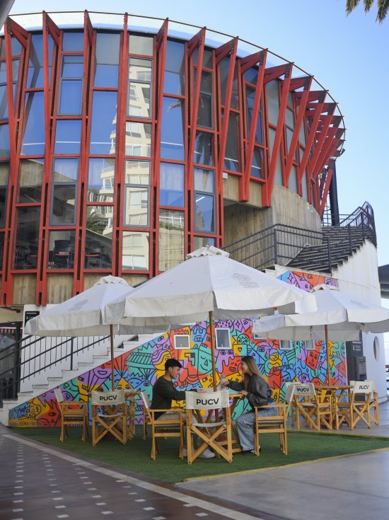 PUCV, cien años al servicio de las personas y de la región de Valparaíso