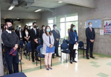 Derecho PUCV realiza ceremonia de graduación de Magíster en Derecho - Foto 3