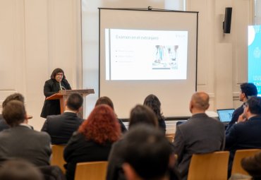 Seminario de enfermedades huérfanas reveló diagnóstico de la industria farmacéutica en Chile