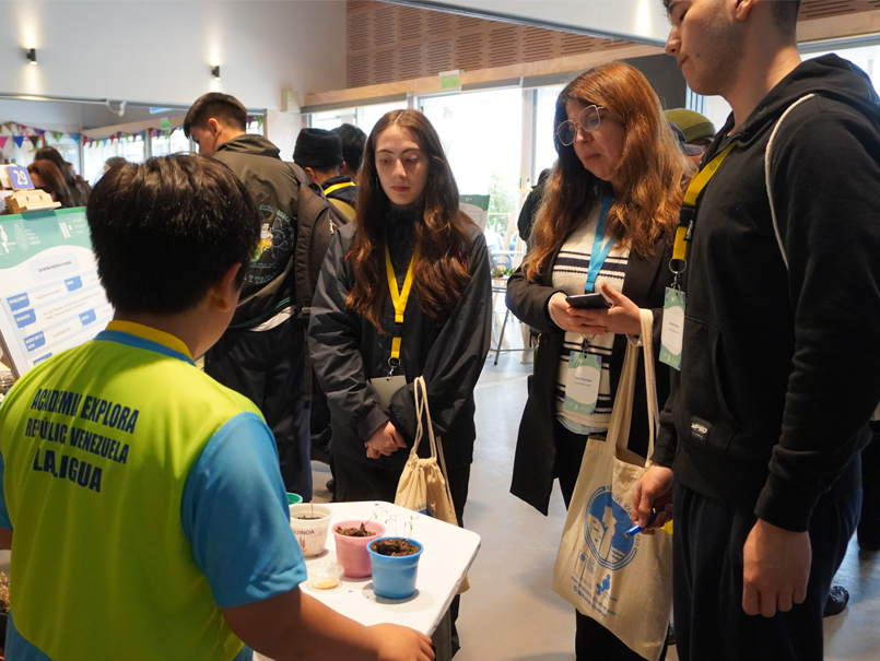 Más de 600 estudiantes destacan con proyectos de ciencias en la región de Valparaíso