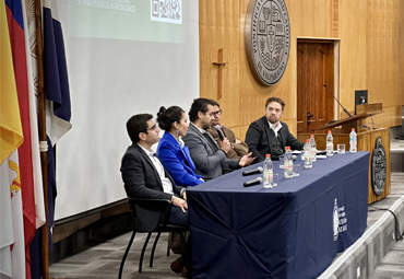 Escuela de Agronomía celebra aniversario con conversatorio sobre el futuro de la agricultura