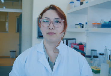 VIDEO: Mujeres líderes STEM, conoce a Javiera Navarro del Instituto de Física