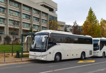 PUCV refuerza sistema de buses de acercamiento para estudiantes
