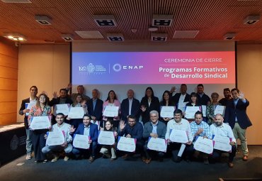 Certifican a trabajadoras y trabajadores de ENAP que cursaron programas de formación sindical