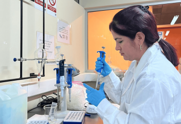 Biotecnología de vanguardia: Investigación transforma residuos de salmón en ingredientes de alto valor industrial