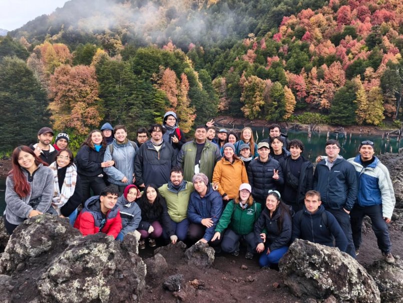 Fortalecen el aprendizaje territorial en geografía ambiental mediante experiencias en terreno