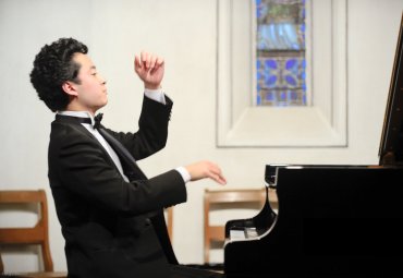 Pianista japonés Ryutaro Suzuki presentará "Amor y pasión" en Teatro Municipal de Viña del Mar