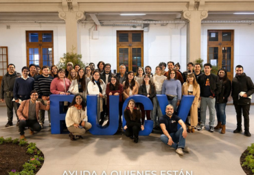 Alumni PUCV invita a generaciones 2024 y 2025 a participar de Encuentro Anual