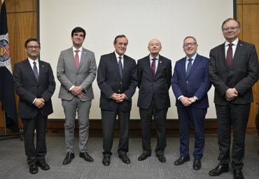 Ediciones PUCV publica Libro de Ignacio Sánchez que aborda desafíos de la educación superior chilena