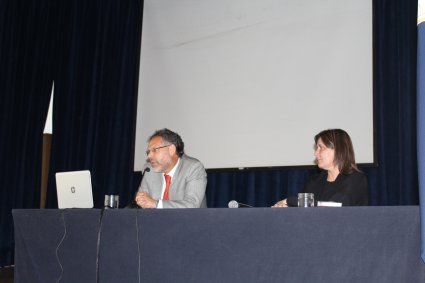 Reflexionan sobre ética y confianza pública en seminario de la Facultad de Ciencias Económicas y Administrativas