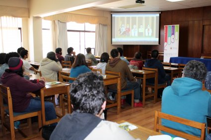 Experto Lituano en fabricación digital visita la FIN-PUCV y comparte sus conocimientos con emprendedores