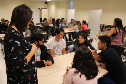 Con la participación de 35 estudiantes de primer año de distintas carreras de la FIN-PUCV se dio inicio al proyecto Ingeniería Circular