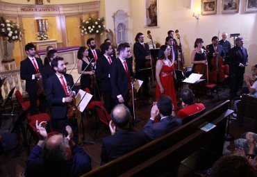 Coro Femenino y Orquesta de Cámara de la PUCV participan en XIV Encuentro de Música Sacra en Santiago