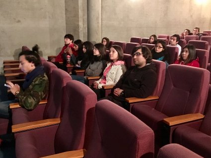 El Centro de Estudiantes de la Carrea de Pedagogía en Química y Ciencias Naturales organiza actividad de reflexión