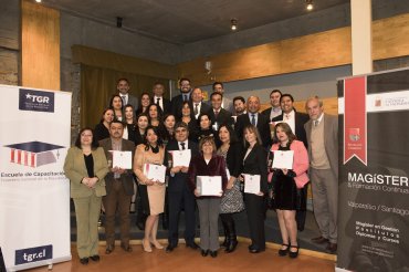 Profesionales de la Tesorería General de la República recibieron sus certificados de Diplomado en Tributación Nacional