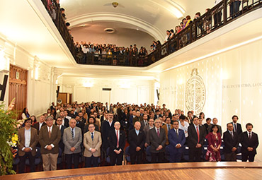 Ceremonia de Entrega Premios de Excelencia en Investigación y Docencia Distinguida Año 2017