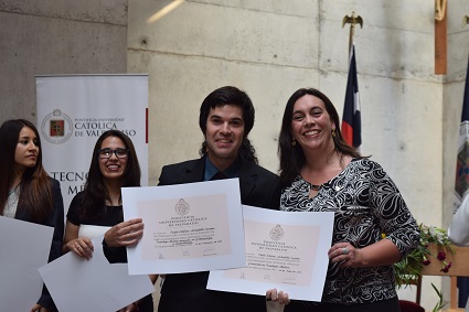 Nuevos profesionales de la Salud de la PUCV