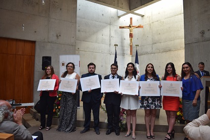 Nuevos profesionales de la Salud de la PUCV