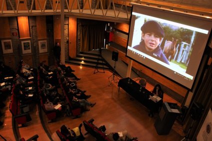 Paula Gómez Vera, directora ganadora del Emmy Internacional, precedió la charla de Inauguración del Año Académico 2018 de Periodismo PUCV