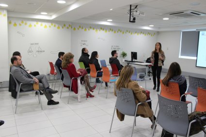 Belén Díaz, profesora del MBMF, presentó las claves y desafíos en las fusiones bancarias