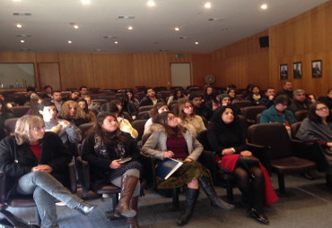 Académicas de la Escuela de Psicología dictan seminario sobre los efectos del abuso