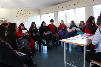 Alumnos PACE asisten a charla sobre Vocación Pedagógica