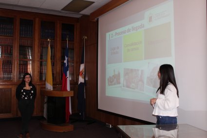 Facultad realiza charla sobre intercambio estudiantil e invita a los alumnos a continuar sus estudios en el extranjero