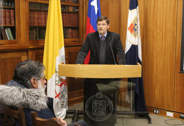 Instituto de Filosofía PUCV realizó clase magistral sobre ética y alteridad