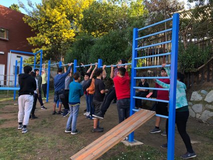 Escuela de Trabajo Social y Centro de Vacaciones Solidarias realizaron actividades durante vacaciones para niños y jóvenes de Barrio Puerto