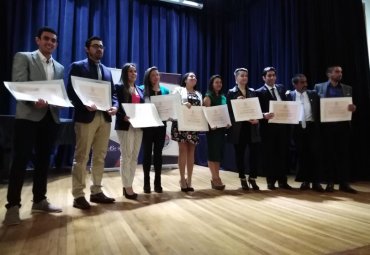 Entrega de Diplomas para nuevos graduados del Magister en AFS