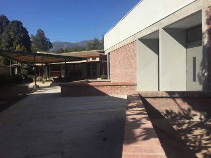 Escuela de Agronomía inaugura nueva aula para la docencia