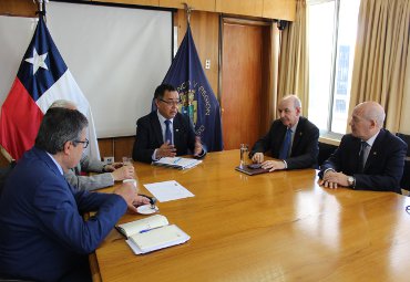 Consejo de Rectores de Valparaíso se reúne con el Intendente Jorge Martínez para afrontar crisis en la región