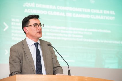 Conversatorio “¿Qué debiera comprometer Chile en el acuerdo global de Cambio Climático?”