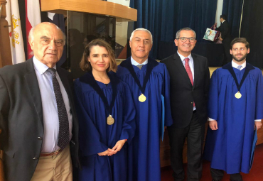 Tres alumnos recibieron su Grado Académico de Doctor en Historia