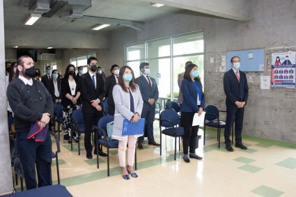 Derecho PUCV realiza ceremonia de graduación de Magíster en Derecho