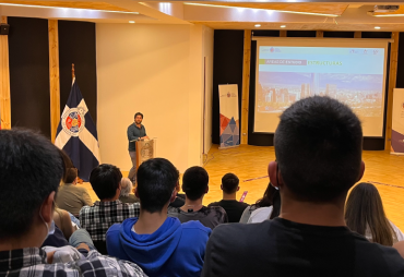 EIC da la bienvenida a estudiantes de primer año