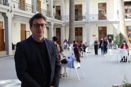 Dr. Benoit Mathot expone en ciclo de conversaciones bioéticas de la UCSH