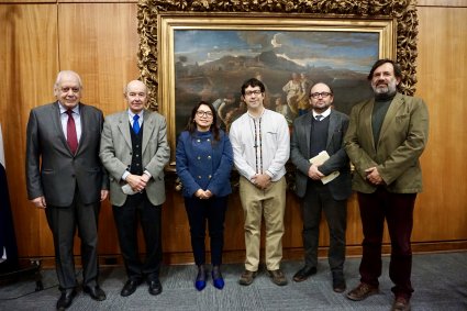 Derecho PUCV y Ediciones Universitarias de Valparaíso presentan libro "No hay mañana sin presente del ayer. Memorias póstumas" de Percival Cowley