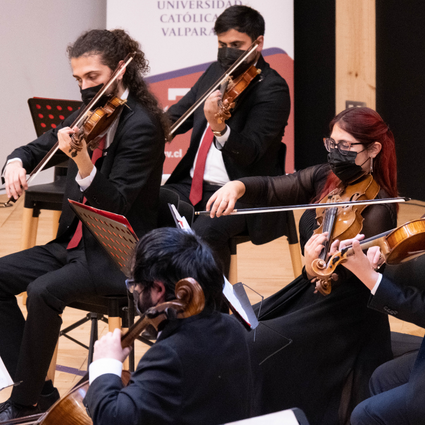 Orquesta Clásica PUCV realizó exitoso concierto en sala IBC