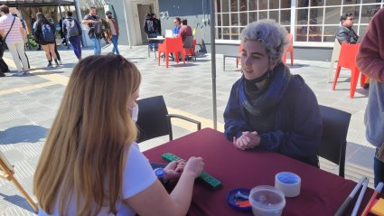 Estudiantes PUCV participaron de taller vivencial sobre discapacidad