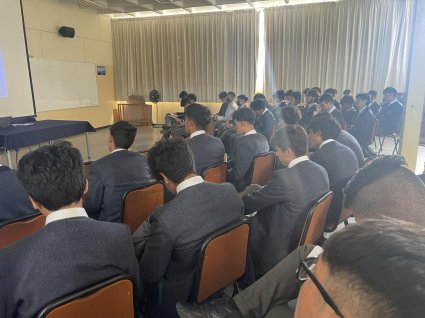 Profesor José Luis Guerrero imparte charla en el Colegio Rubén Castro