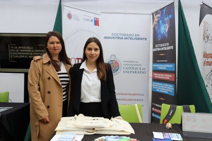 OTL y académicos PUCV exponen en feria tecnológica del SummIT 5G de la Región de Valparaíso