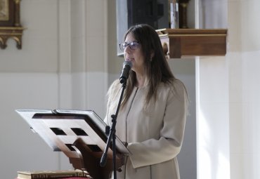 Decana de Facultad Eclesiástica de Teología realiza profesión de fe en el contexto de la inauguración del año académico de la PUCV