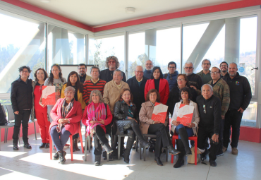 Concluye taller de escritura creativa para adultos mayores impartido por la PUCV