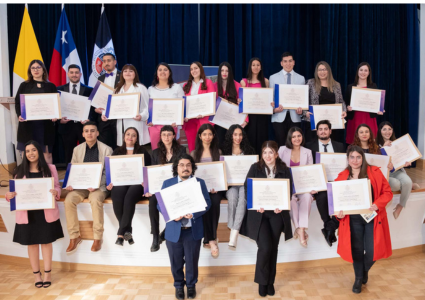 En ceremonia, Instituto de Biología PUCV otorga grados y títulos profesionales a nueva generación de egresados