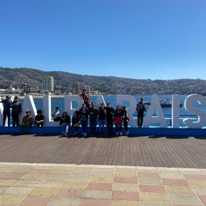 Estudiantes de Propedéutico PUCV Santiago visitaron diversos campus en Valparaíso