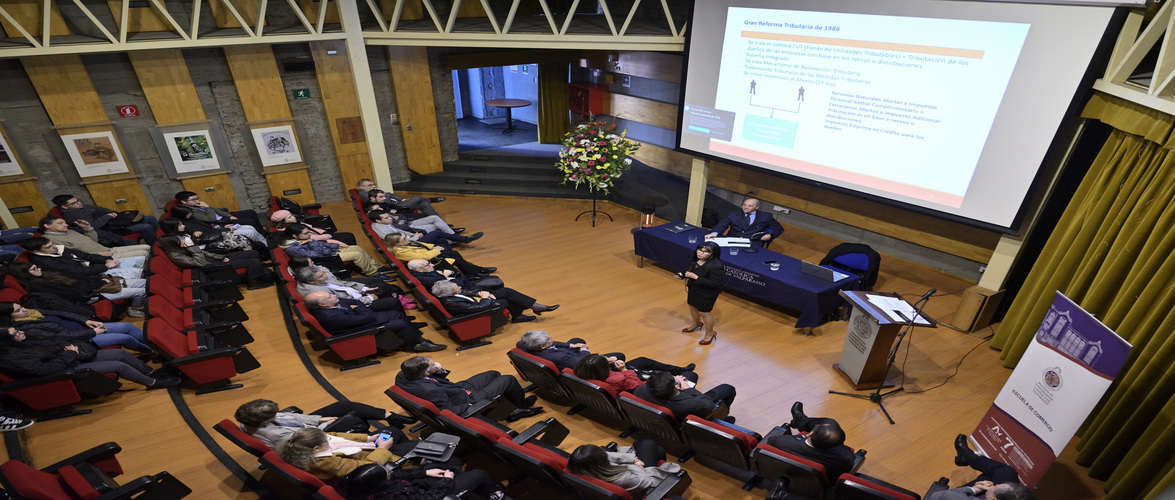 Inauguración del año académico en la Escuela de Comercio