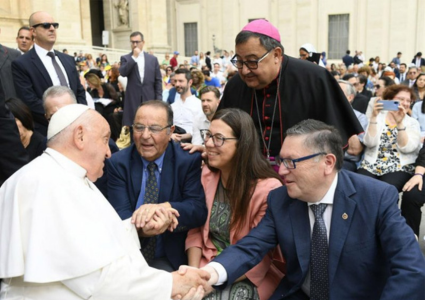 Decana de la Facultad de Teología visita la Santa Sede como parte de la delegación PUCV