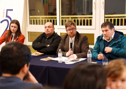 Lanzamiento del libro "Santa María, Madre De Dios. Maternidad divina de María"