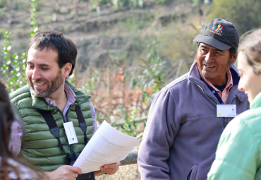 Profesor Juan Luis Celis aborda la importancia de la biodiversidad en la agricultura en entrevista con El Mostrador